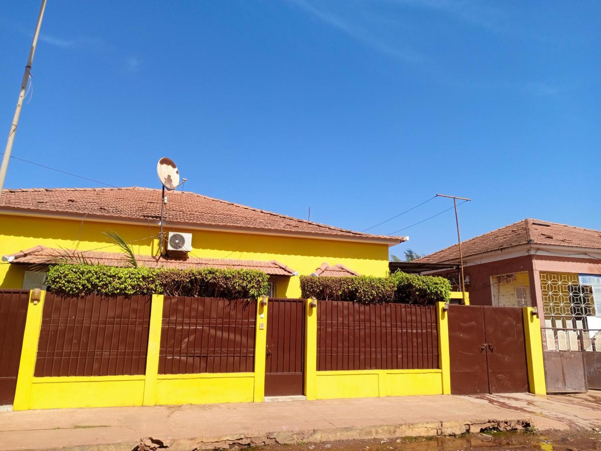 Casa Cacheu Homestay Guest House Bissau Zewnętrze zdjęcie